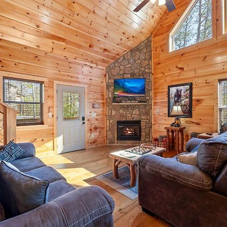 Bobcat Den By Eden Crest Villa Gatlinburg Bagian luar foto