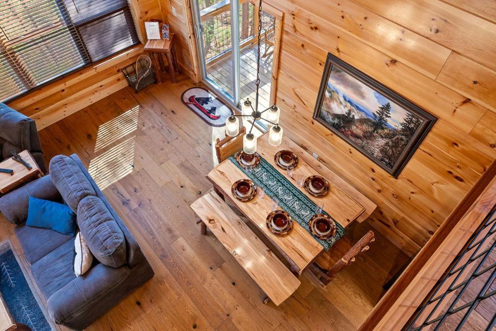 Bobcat Den By Eden Crest Villa Gatlinburg Bagian luar foto